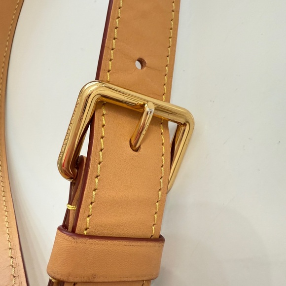 Louis Vuitton Odeon - Picture 5 of 14